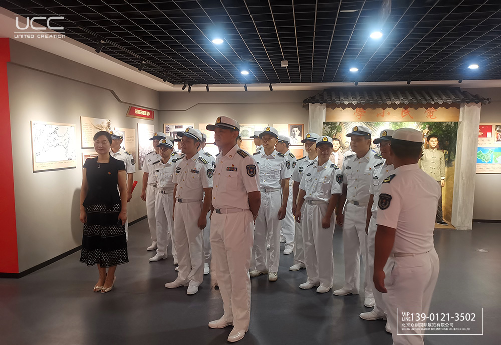 喜迎建軍節(jié)，海軍南海艦隊來東海島東海島園區(qū)黨群服務中心參觀(圖2)